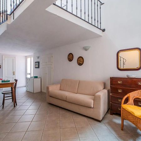 Murphy Holiday Home - Casa Papini La Maddalena  Kültér fotó
