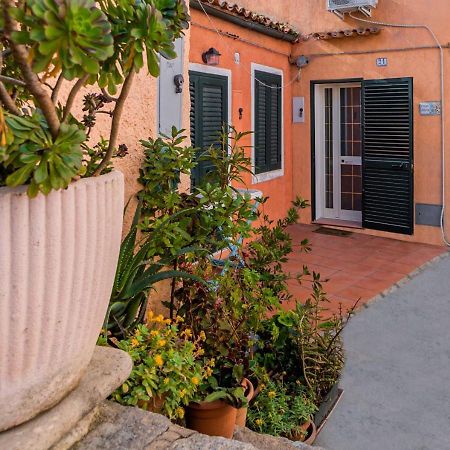 Murphy Holiday Home - Casa Papini La Maddalena  Kültér fotó