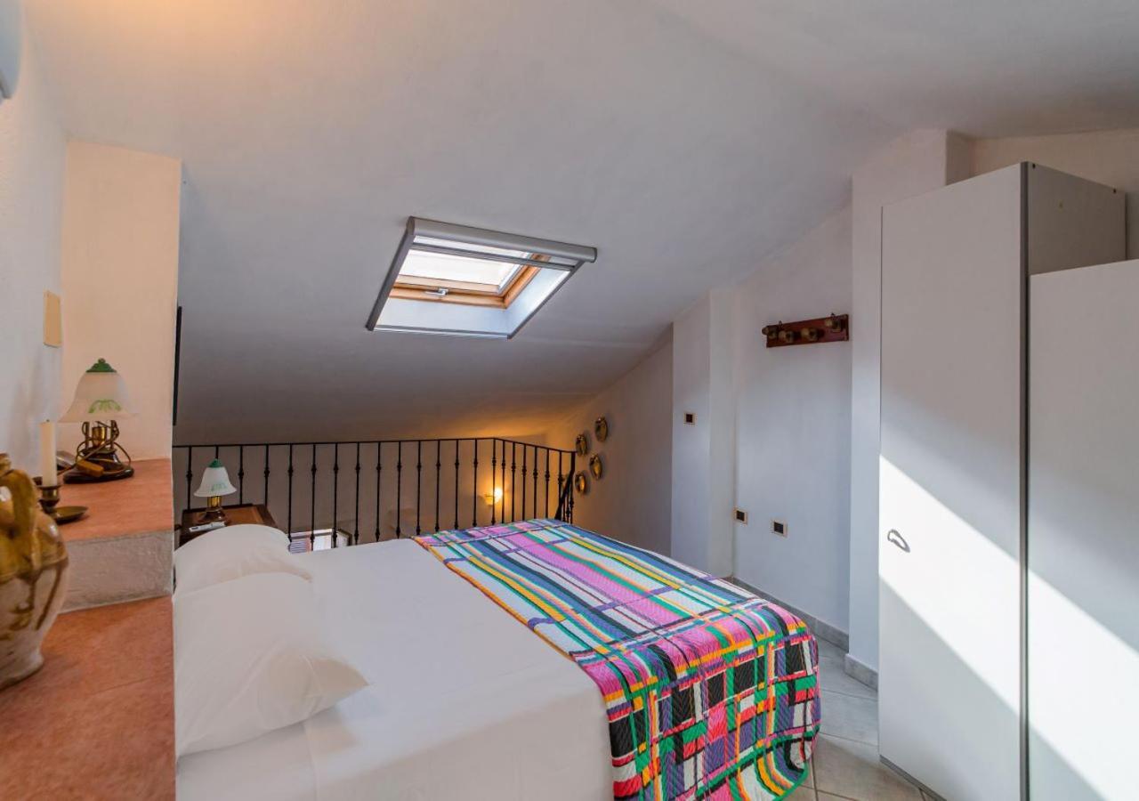 Murphy Holiday Home - Casa Papini La Maddalena  Kültér fotó