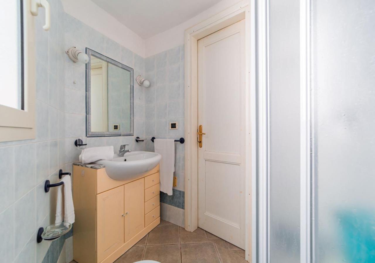 Murphy Holiday Home - Casa Papini La Maddalena  Kültér fotó
